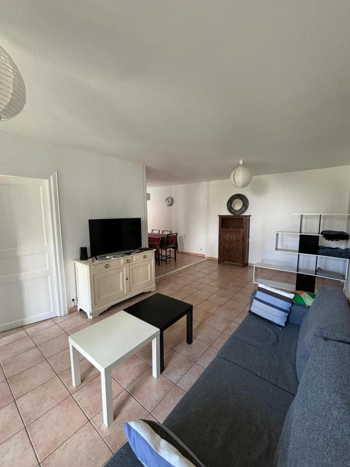 Maison Au Coeur De La Rue Pietonne แซงต์-ฌอง-ปี-เดอ-ปอร์ ภายนอก รูปภาพ